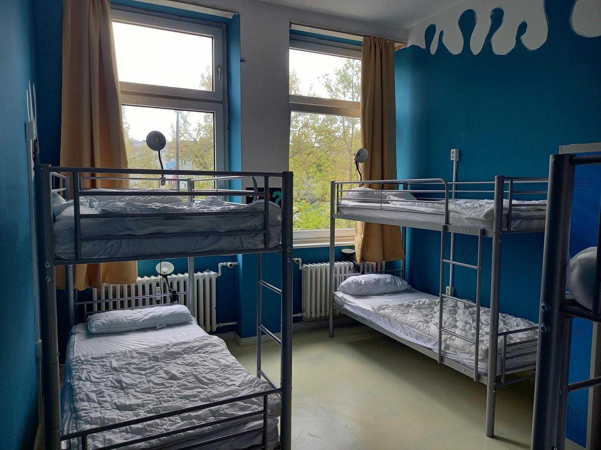 Instantsleep Backpackerhostel St Pauli ハンブルク エクステリア 写真