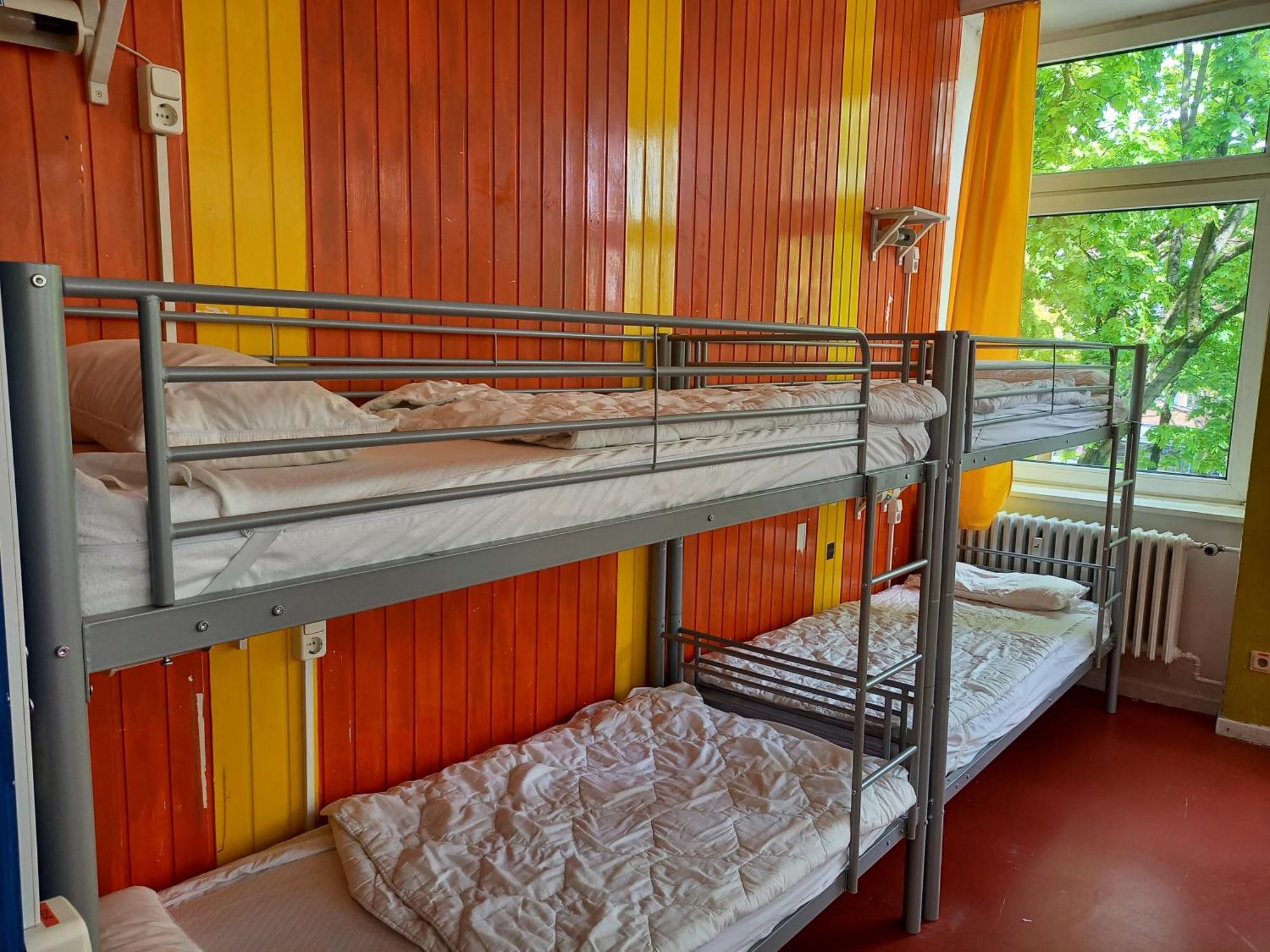 Instantsleep Backpackerhostel St Pauli ハンブルク エクステリア 写真